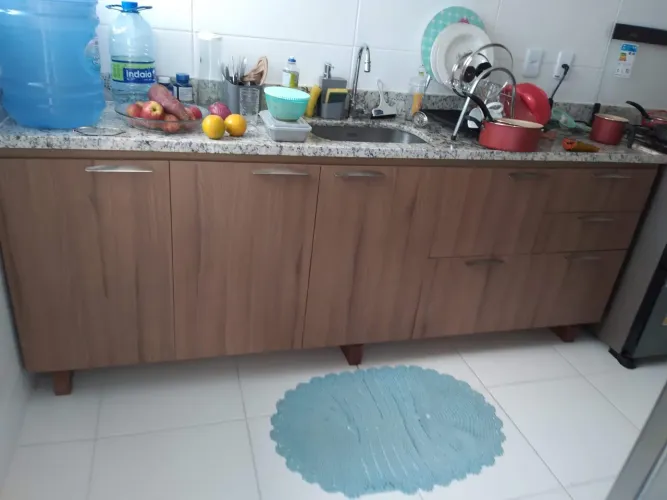 Armário de bancada apenas R$250,00.