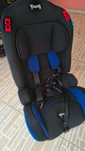Cadeirinha de carro!!