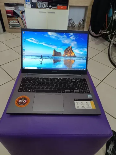 Notebook Samsung Intel ssd svme 256/8gb ddr4/wi-fi webcam bluetooth hdmi windows 11 TD ok