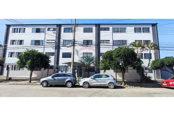 Oportunidade Imperdível: Apartamento Espaçoso e Moderno Próximo à Avenida São Paulo