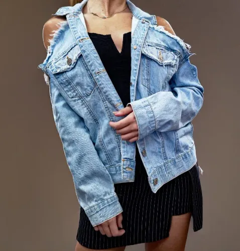Jaqueta Jeans Forever 21 Destroyed - Tamanho M (Impecável)