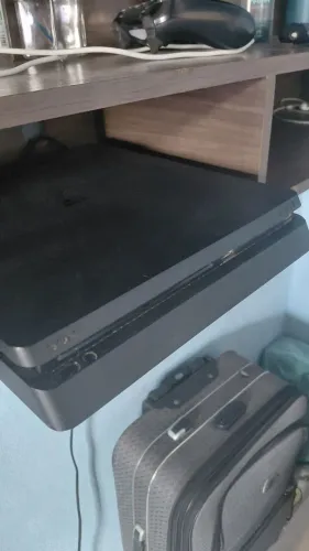 VENDO PS4 SLIM
