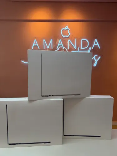 MacBook Air m5 tela 13 16/512 lacrado oportunidade