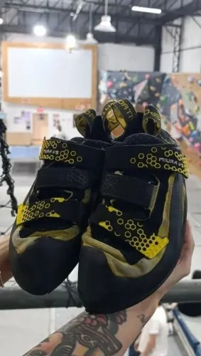 La Sportiva Miura Vs
