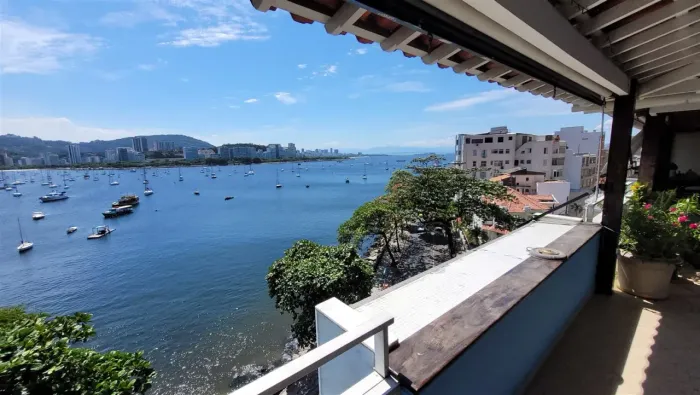 Imóvel para aluguel com 215 metros quadrados com 3 quartos em Urca - Rio de Janeiro - RJ