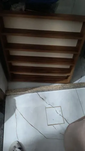 Expositor de esmaltes