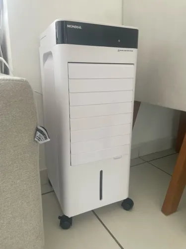 Vendo climatizador MONDIAL semi-novíssimo.