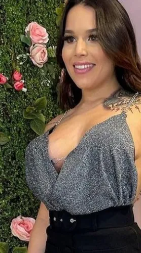 Blusa lurex com corrente e bojo belíssimo