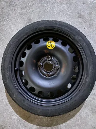 Step semi novo chevrolet  4 furos