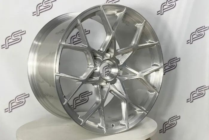 Jogo De Rodas Porsche GT4 RS Forged Aço Escovado Center Lock - 20x9,5 e 21x12