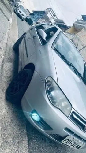 Palio 1.0 zerado