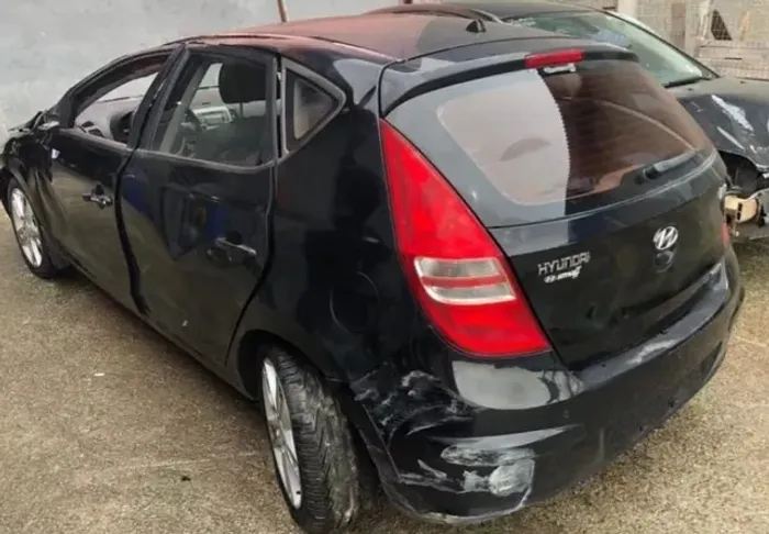 Sucata i30 2011 