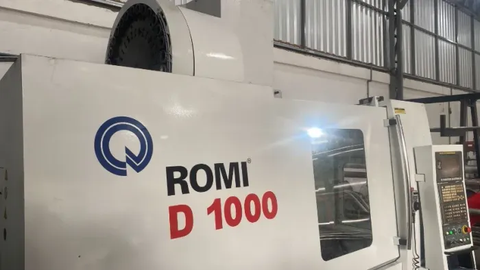 Centro de Usinagem Romi D1000