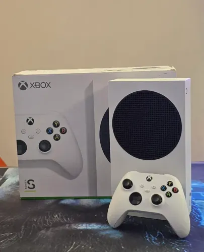 Xbox Series S - Semi-Zero c/ GARANTIA. Temos Loja Física!