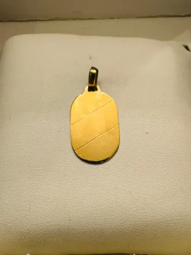 Pingente de Ouro 18k - Oval com Detalhes