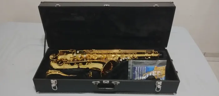 Saxofone Tenor júpiter JTS 587 original completo (oferta) 