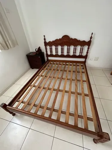 Cama colonial