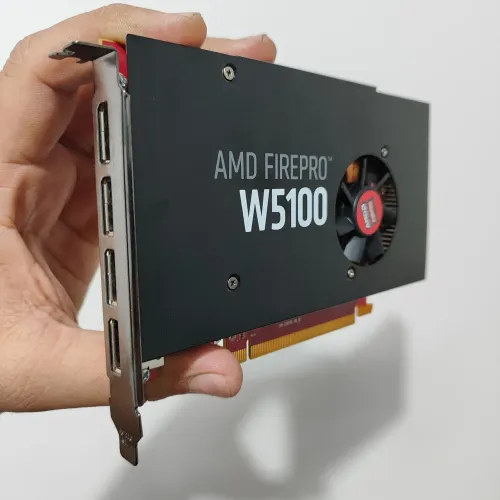Placa de Vídeo para 4 monitores 4GB 4x displayport