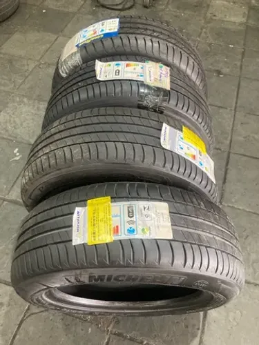 Kit 4-pneus 205/55/16 Run Flat 
