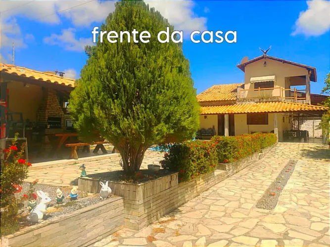 Casa mobiliada com piscina 