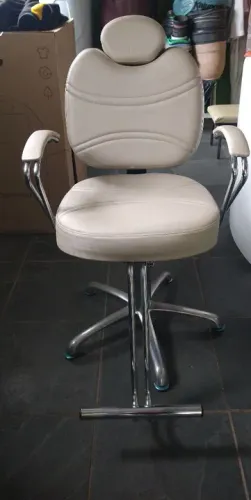 Cadeira para salão de cabeleireiros