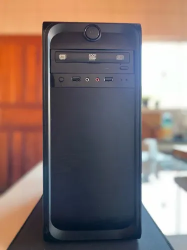 *** CPU Ótima configuração, formatado e pronto para uso + BRINDES cortesia!!! ***