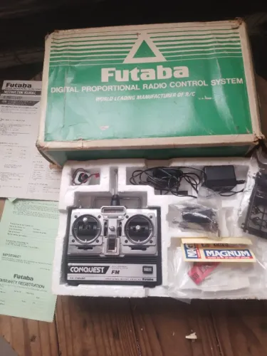 radio controle futaba