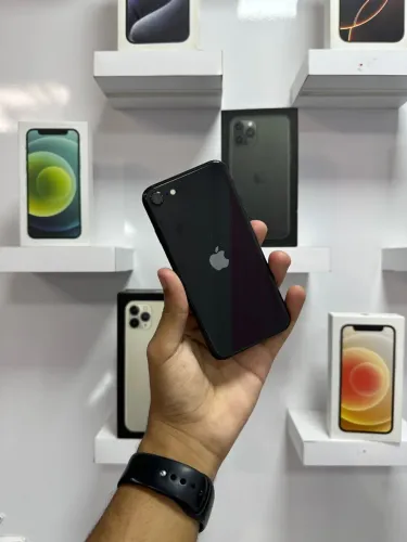 iPhone SE 2020 64 GB 