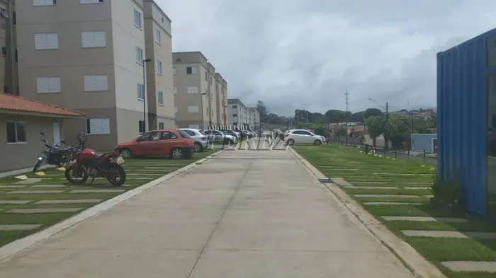 Apartamento à venda no Condomínio Portal do Manacá - Região norte de Londrina