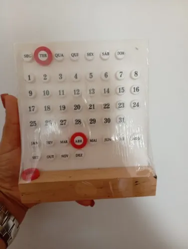 calendário de mesa permanente