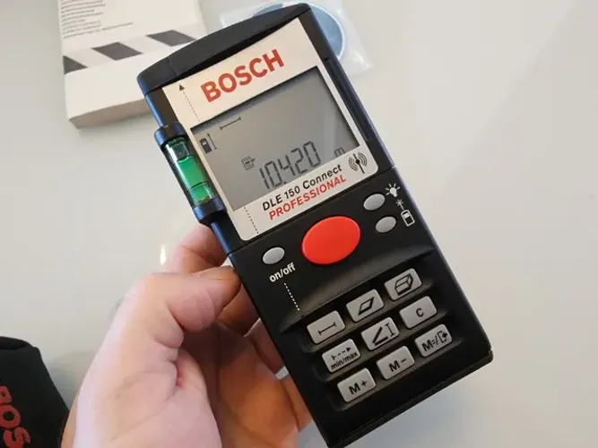 Trena laser Bosch DLE 150 alcance 150m com Bluetooth