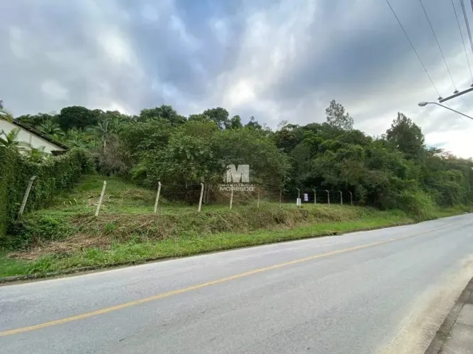 Terreno à venda no bairro Nova Brasília