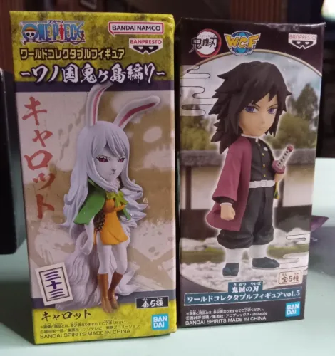 Duas miniaturas originais lacradas de One Piece e Demon Slayer - World Collectable Figure
