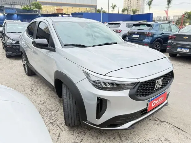 Fastback Audace 1.0 200 T. Flex AUT 2024 IPVA 2026 gratis