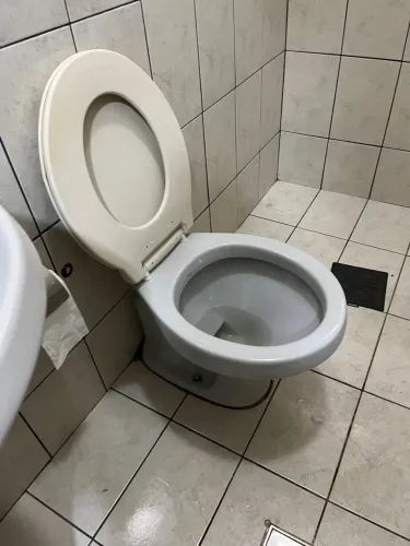 Louça para banheiro ou lavabo