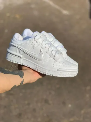 Dunk Twist