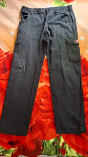 Calça Cargo Preta CBS