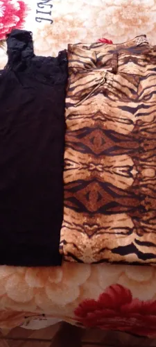 Calça nova 46 blusa preta com rendaGG