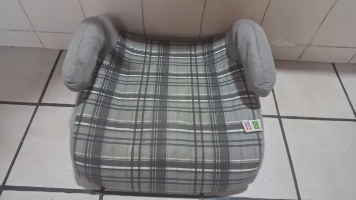 Assento infantil para carro