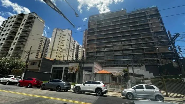 Salas comerciais novas próximo ao hospital São Luís