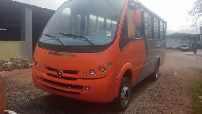 Mercedes 710 Neobus tander boy