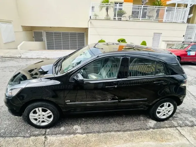 Chevrolet Agile LTZ 1.4 MPFI 8V Flexpower 5P 2011 Completo R$ 25.300,00