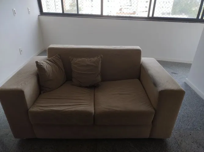 Sofá 2 lugares