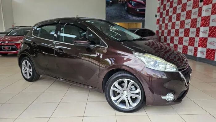 Peugeot 208 Griffe 1.6 Flex 16V 5P Aut. 2015