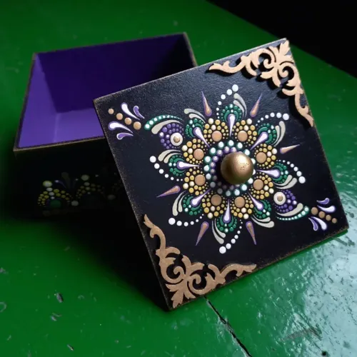 Caixinha MDF decorada mandala