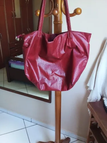 bolsa a tiracolo de courino vinho
