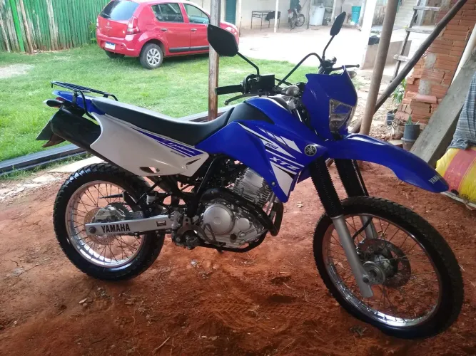 Vendo uma Lander 250c