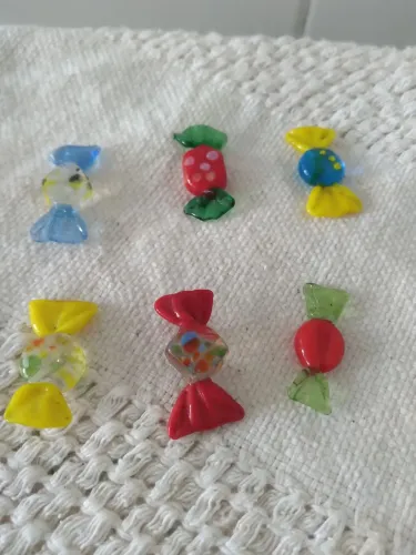 Balinhas em vidro murano italiano.