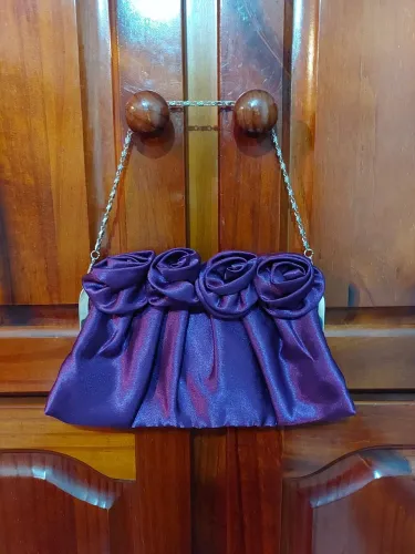 Bolsa Roxa Charmosa