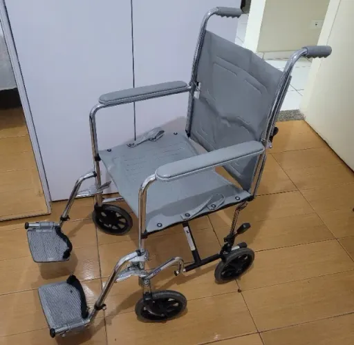 Cadeira de Rodas